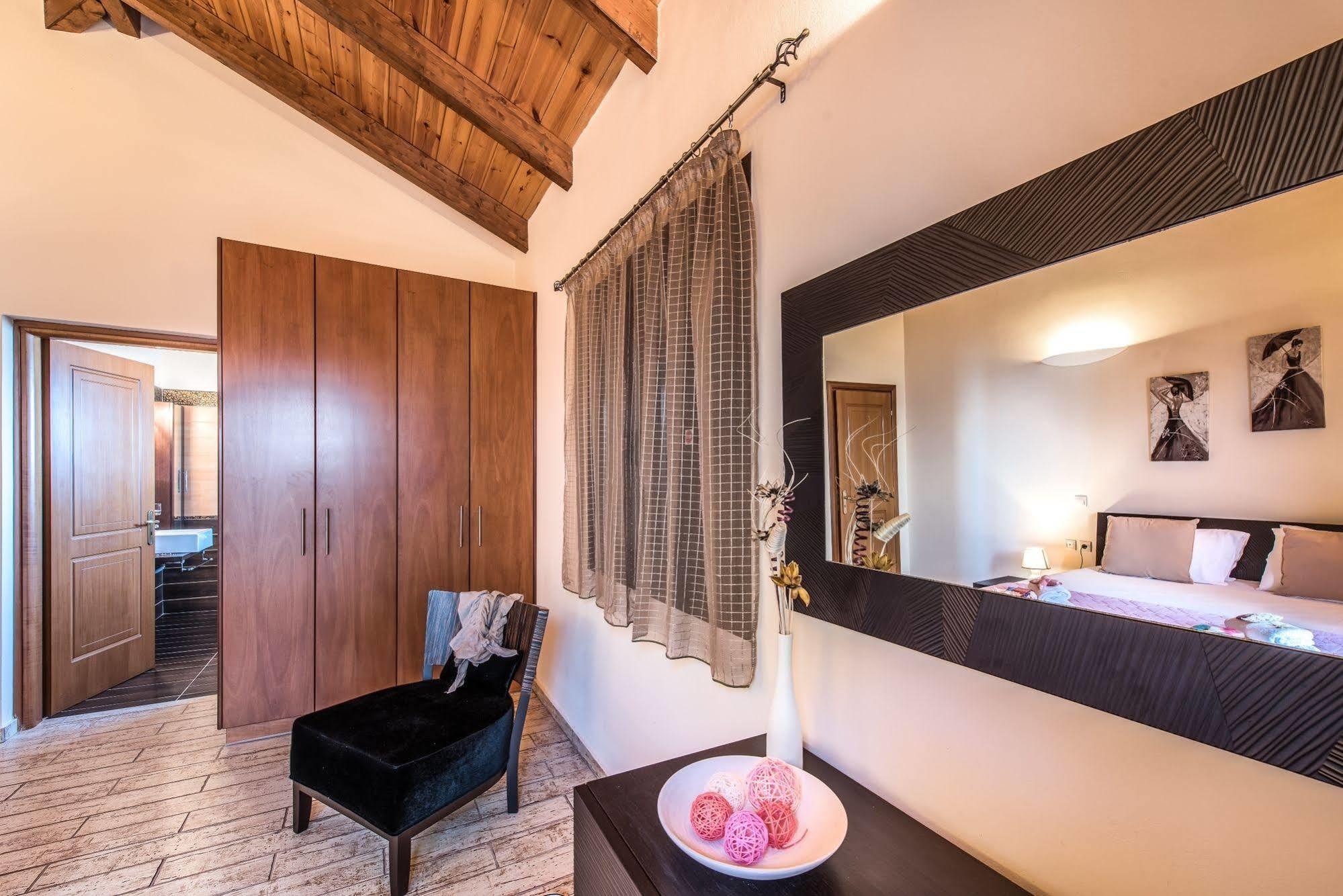 Astarte Villas - Kyveli Villa Vanato Luaran gambar
